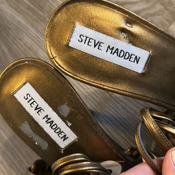NWT STEVE MADDEN BRONZE WOVEN STRAPPY HEELED SANDALS SIZE 8 - Picture 7 of 7